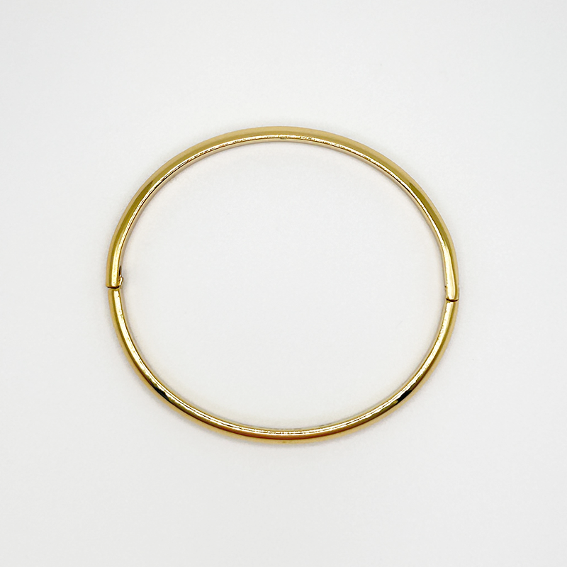 14K Gold-Filled Oval Bangle Bracelet